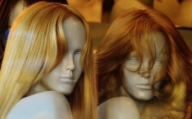 3 Reasons to Wear a Blonde Wig